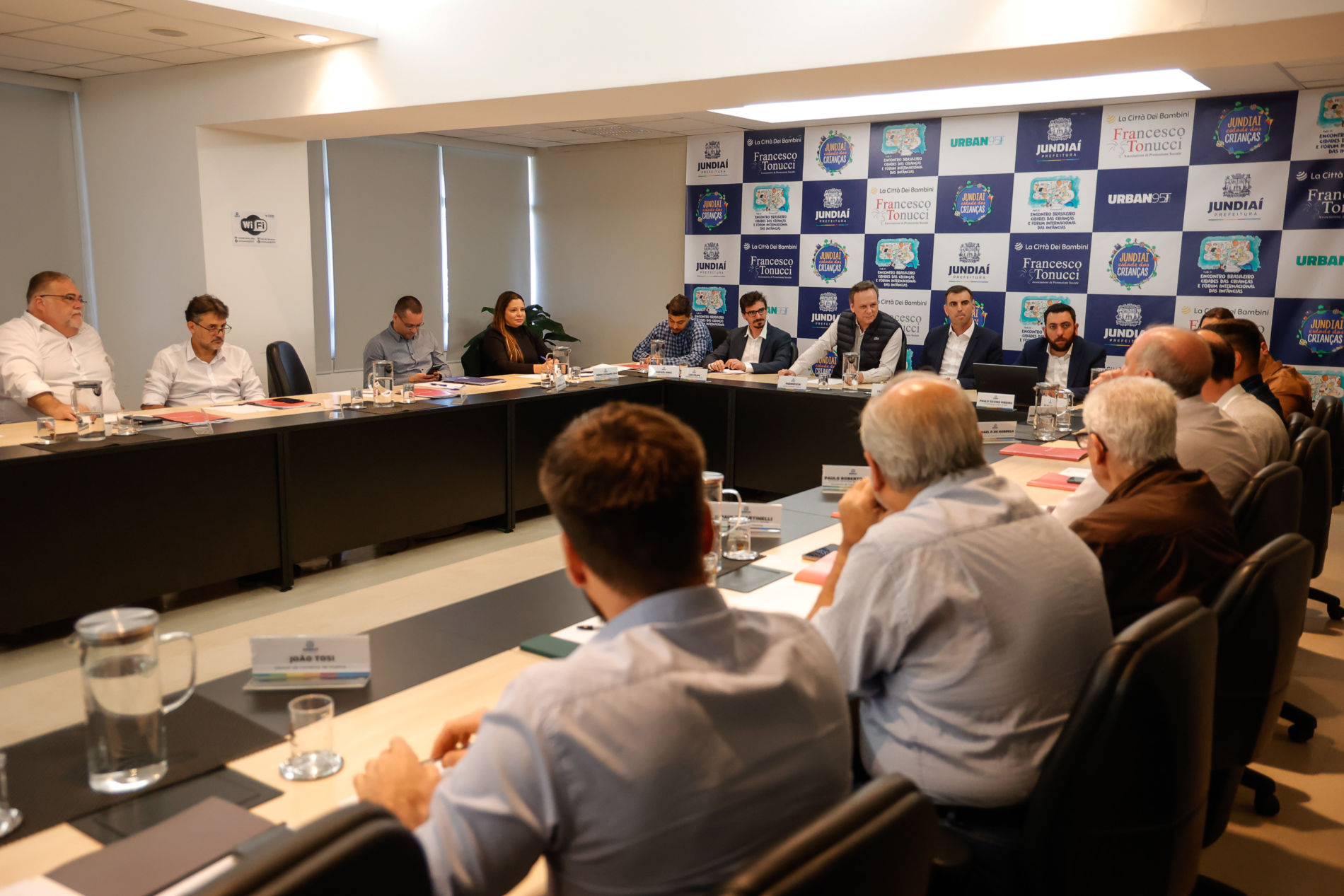 Debate do Plano de Desenvolvimento Econômico resulta em criação de Câmara Técnica na RMJ