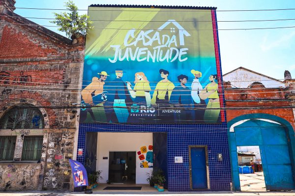 Com mais de 17 mil jovens beneficiados, Casa da Juventude do Centro celebra primeiro aniversário com ação social neste sábado - Prefeitura da Cidade do Rio de Janeiro