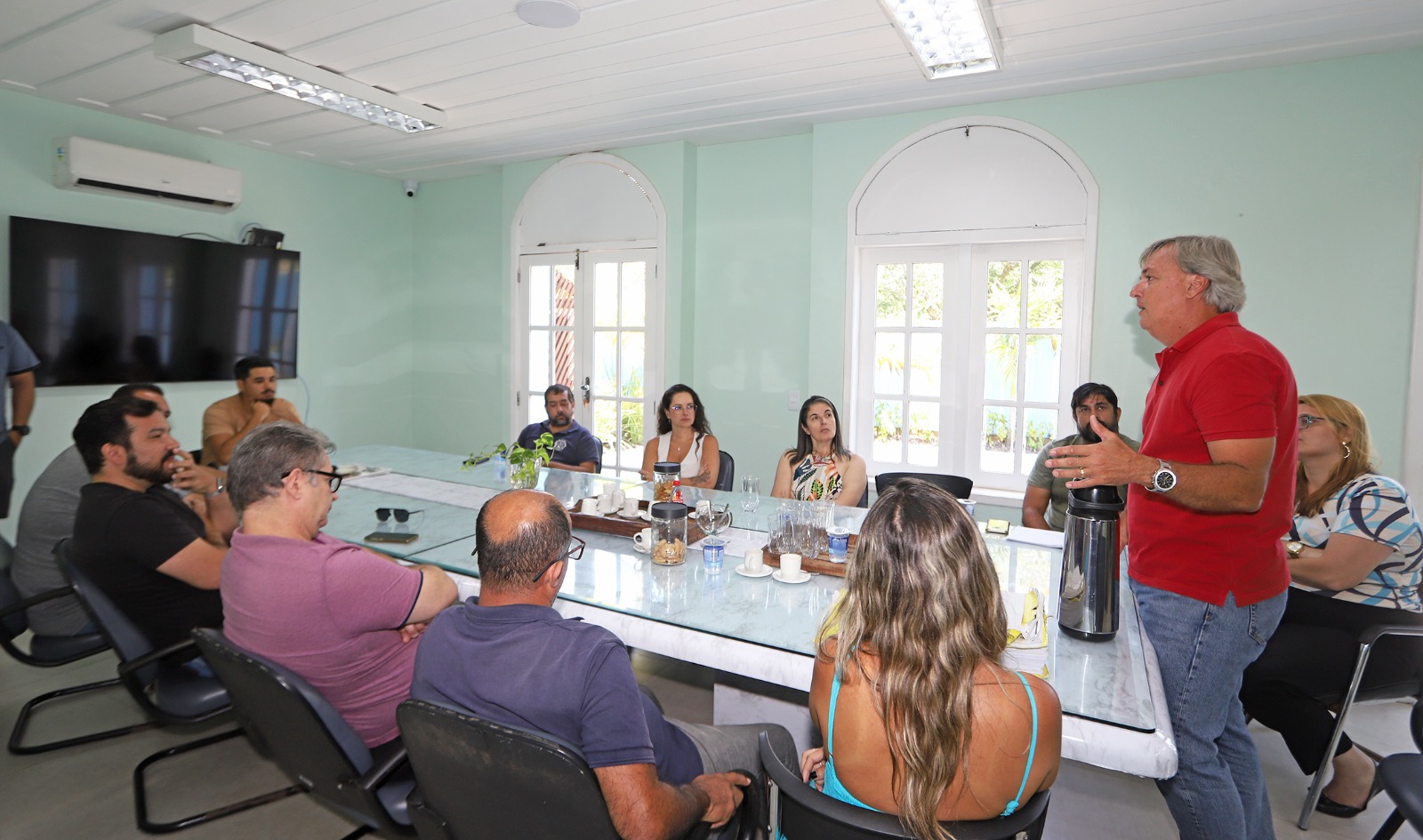 Comissão de Valorização dos Servidores de Búzios se reúne com prefeito para dar continuidade ao diálogo sobre o PCCR
