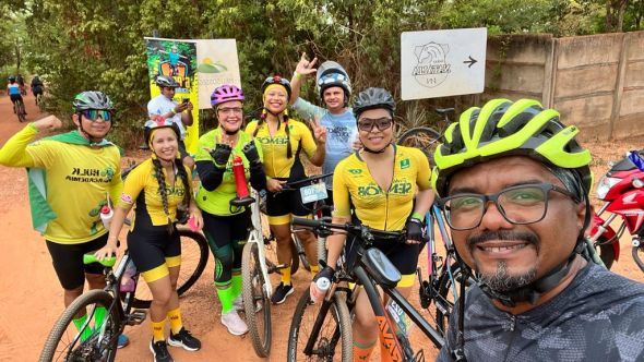 Prefeitura de Cuiab | Pedal da Semob arrecada duas toneladas de alimentos que sero destinados a instituies filantrpicas e famlias em vulnerabilidade