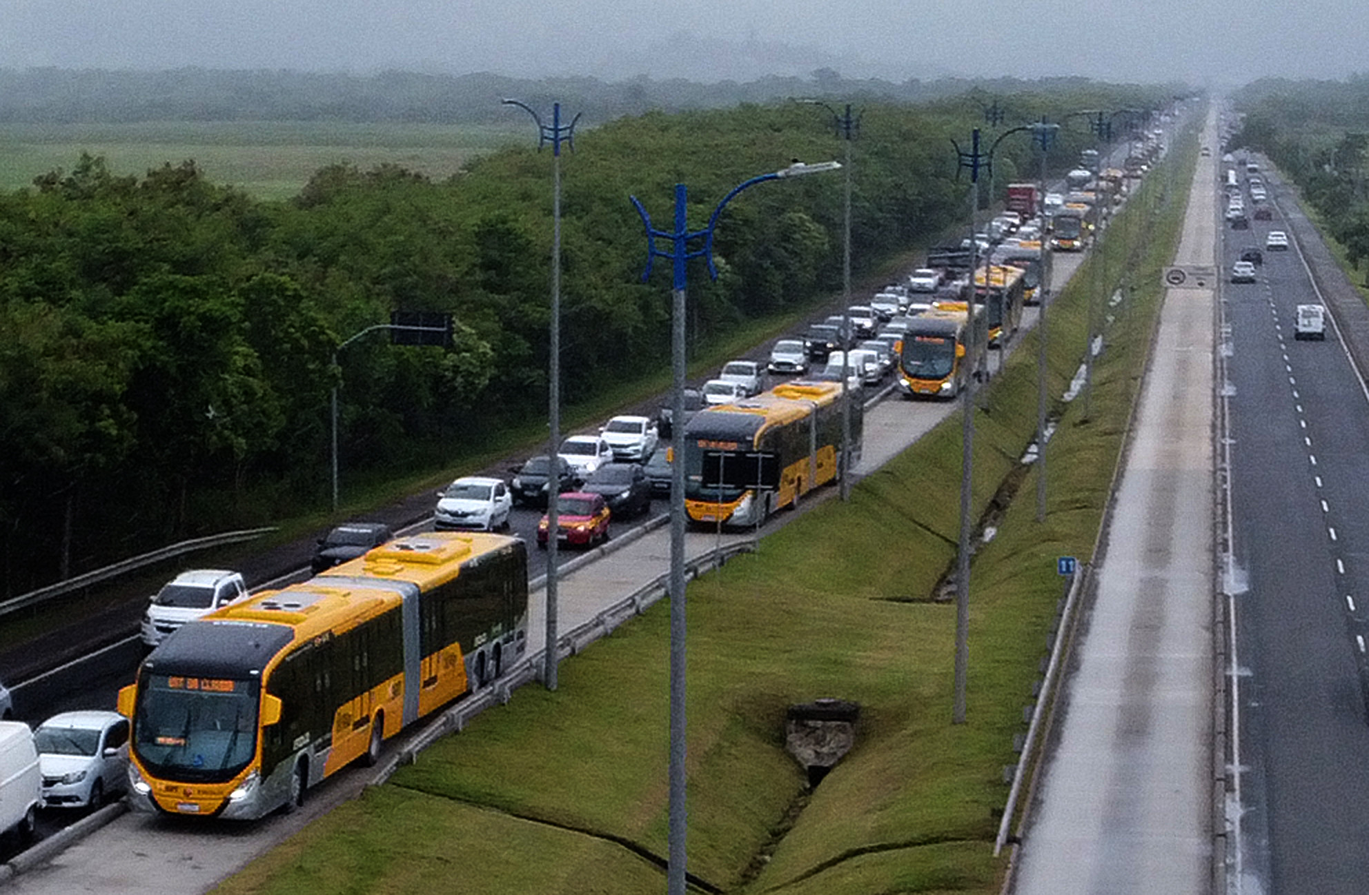 Nova Transoeste completa um mês de funcionamento com 23% mais passageiros  - Prefeitura da Cidade do Rio de Janeiro