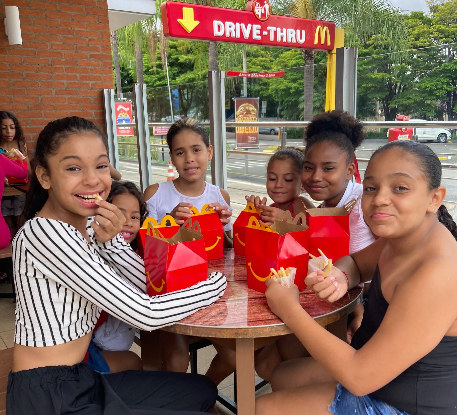 Mc Tour inicia as atividades de 2024 com crianças do Jardim São Camilo